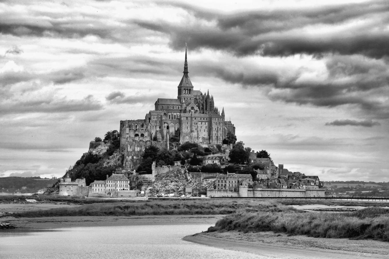 Proche Mont-Saint-Michel, B&B De Charme, Petit-Dejeuner Bio Inclus Eksteriør billede